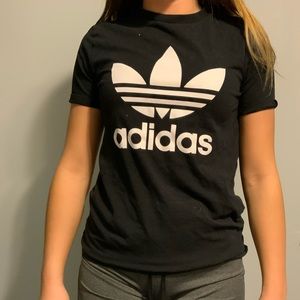Black adidas t shirt